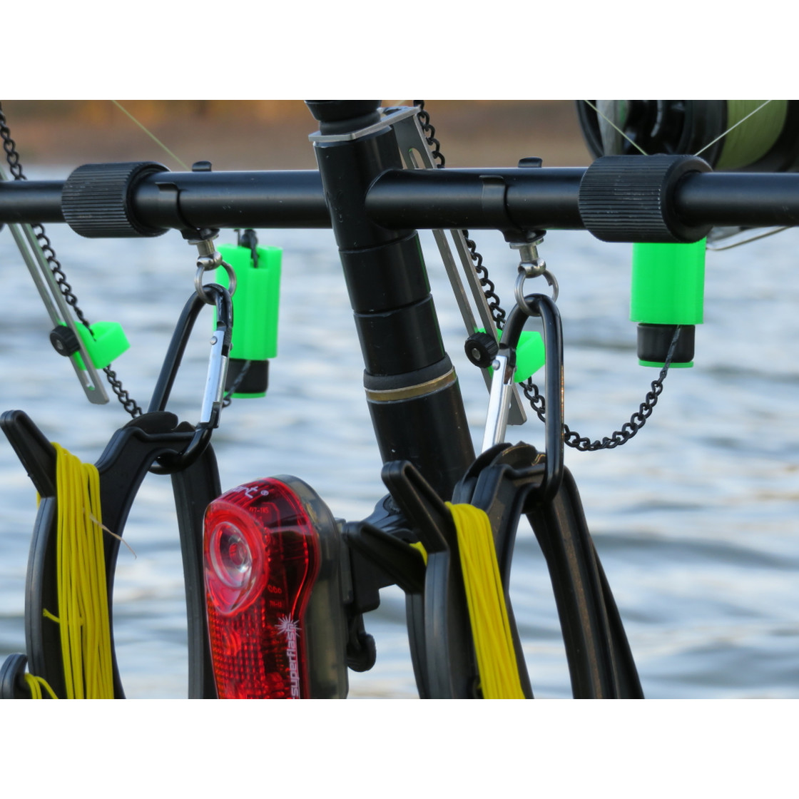 Držiak zadného olova