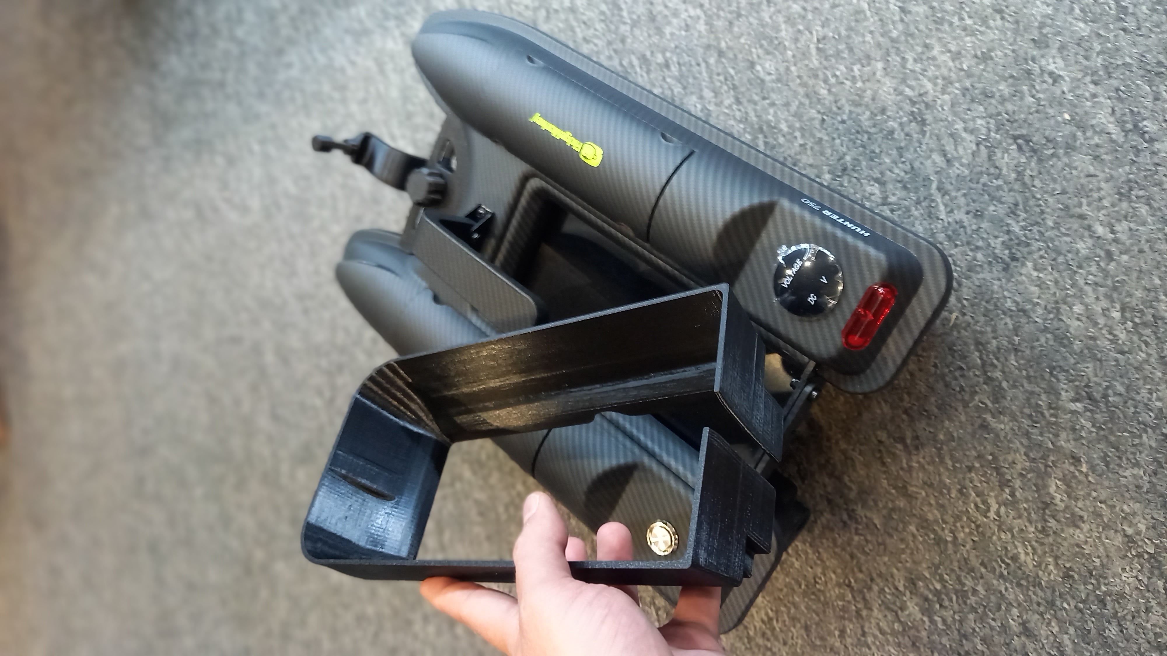 RidgeMonkey Hunter 750 Hopper Extender + Deeper Mount SET