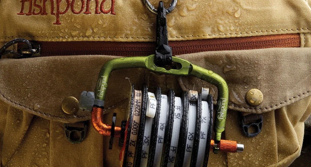 FISHPOND Držiak cievok Headgate