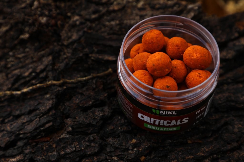 Nikl Criticals boilie Chilli & Peach 20, 150g