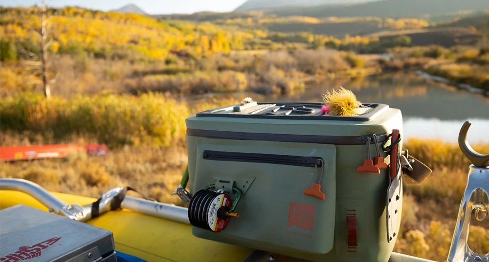 FISHPOND Vodeodolné vrecko Cutbank