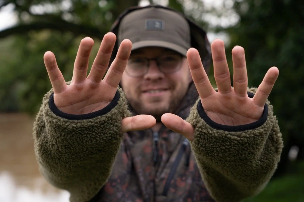 One More Cast Bunda PB Sherpa Fleece