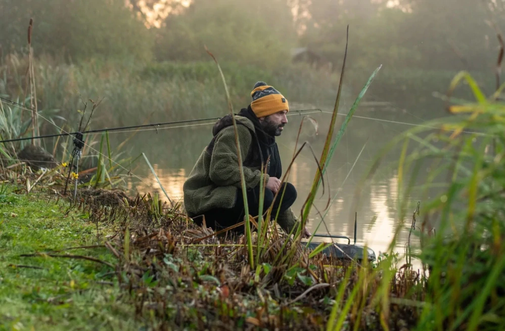 One More Cast Čiapka Yellow Snapper Beanie