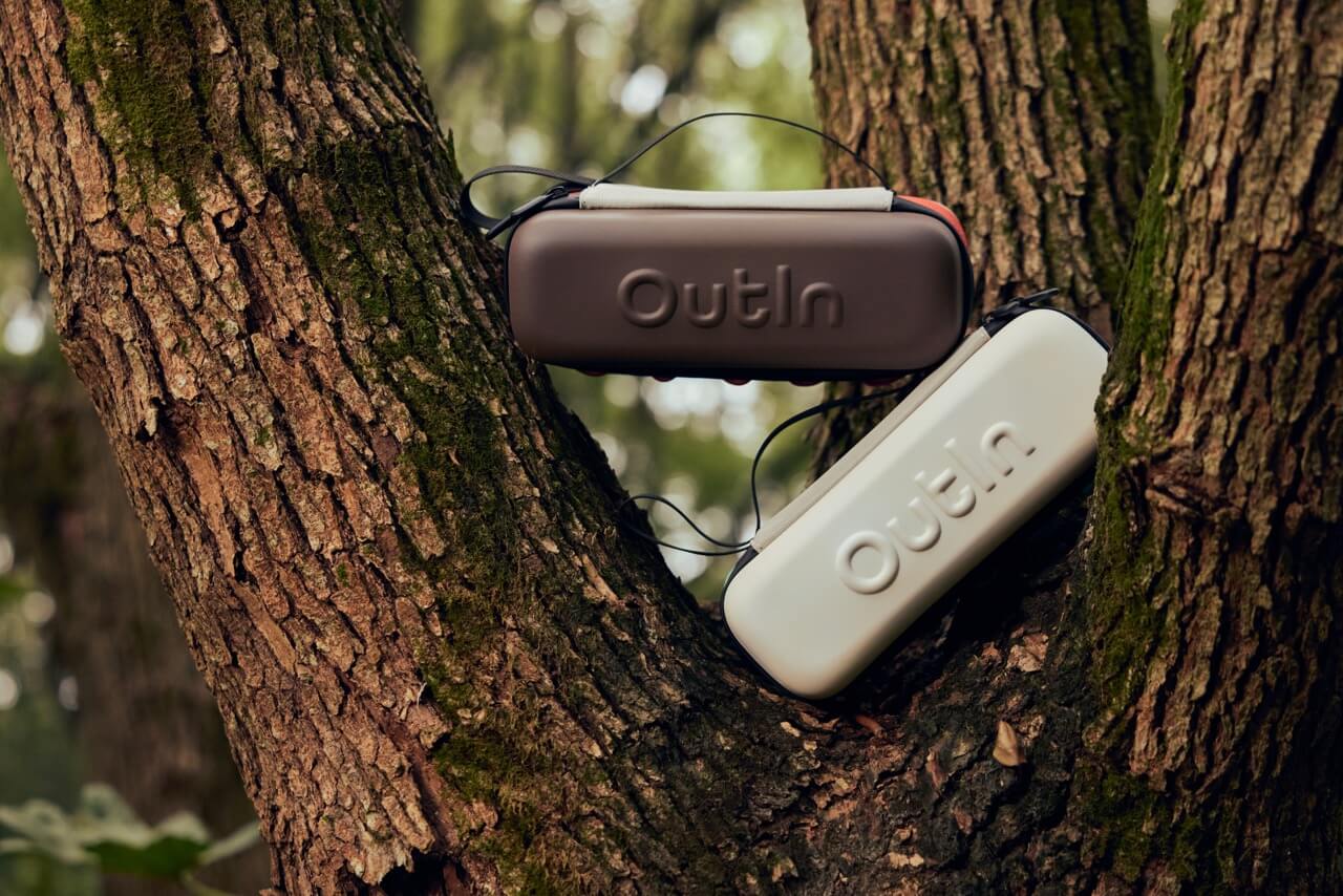 Outin Eva Protective Case - ochranné púzdro - Sand Beige