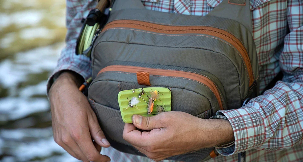 FISHPOND Náprsný batoh Chest Pack Cross-Current