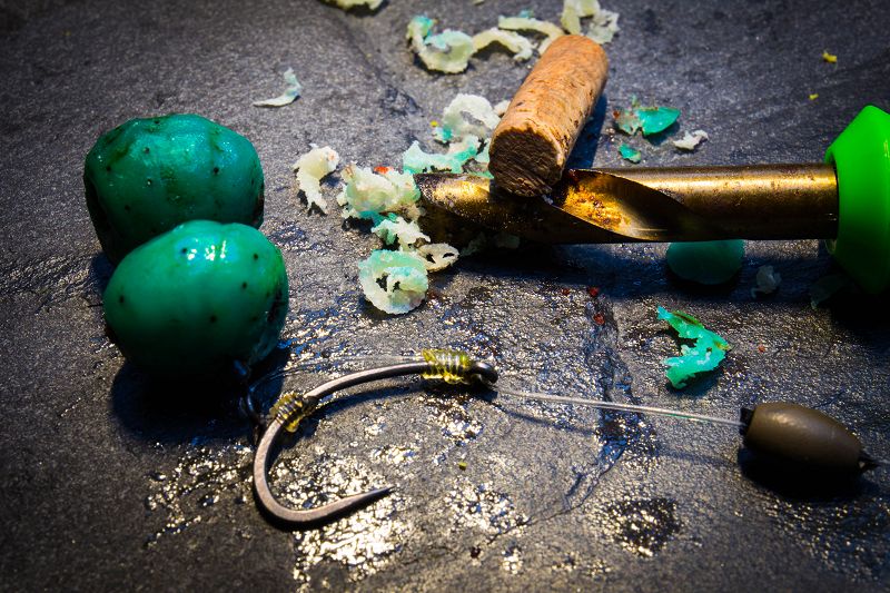 RainbowSix Fluoro Tigernuts "Mulberry Blue"   - blue