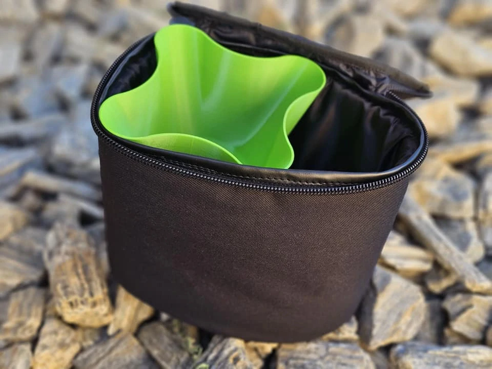 Rozmetadlo WUBS na zavážaciu loďku Carp Scout / Prisma