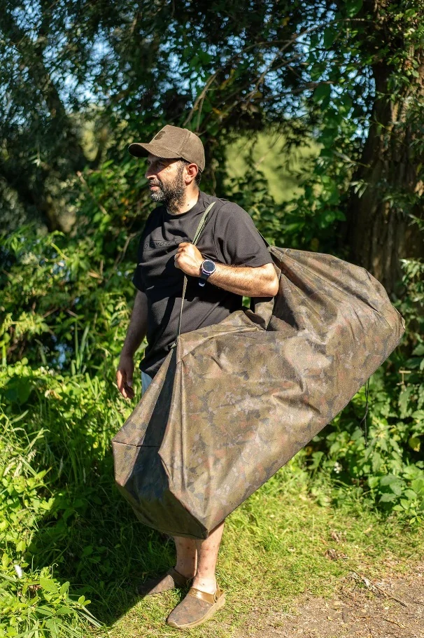 One More Cast Kreslo The Park Bench