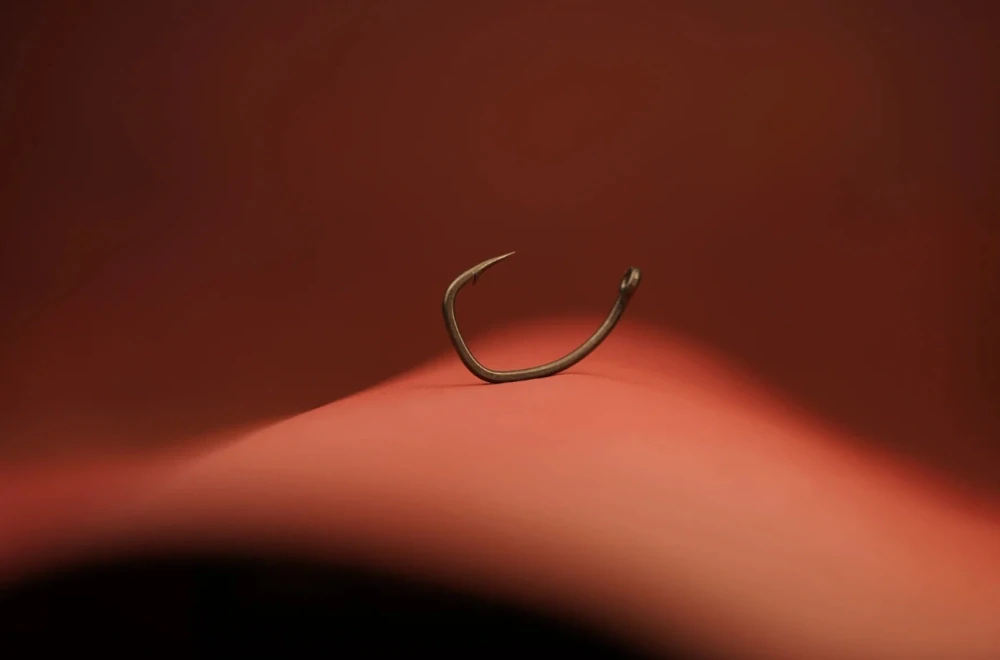 One More Cast The Lock Heavyweight Hook