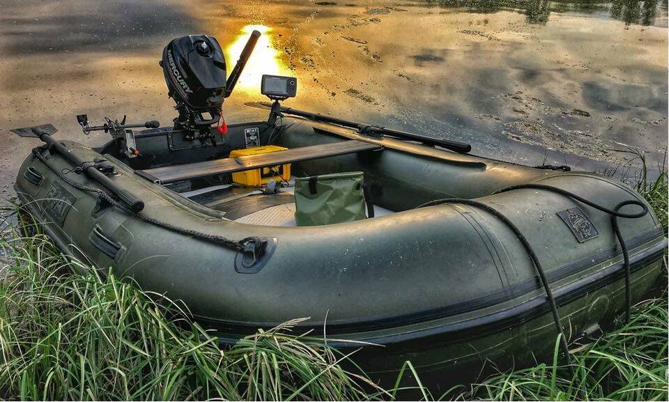 KED univerzálny držiak sondy na zrkadlo člna