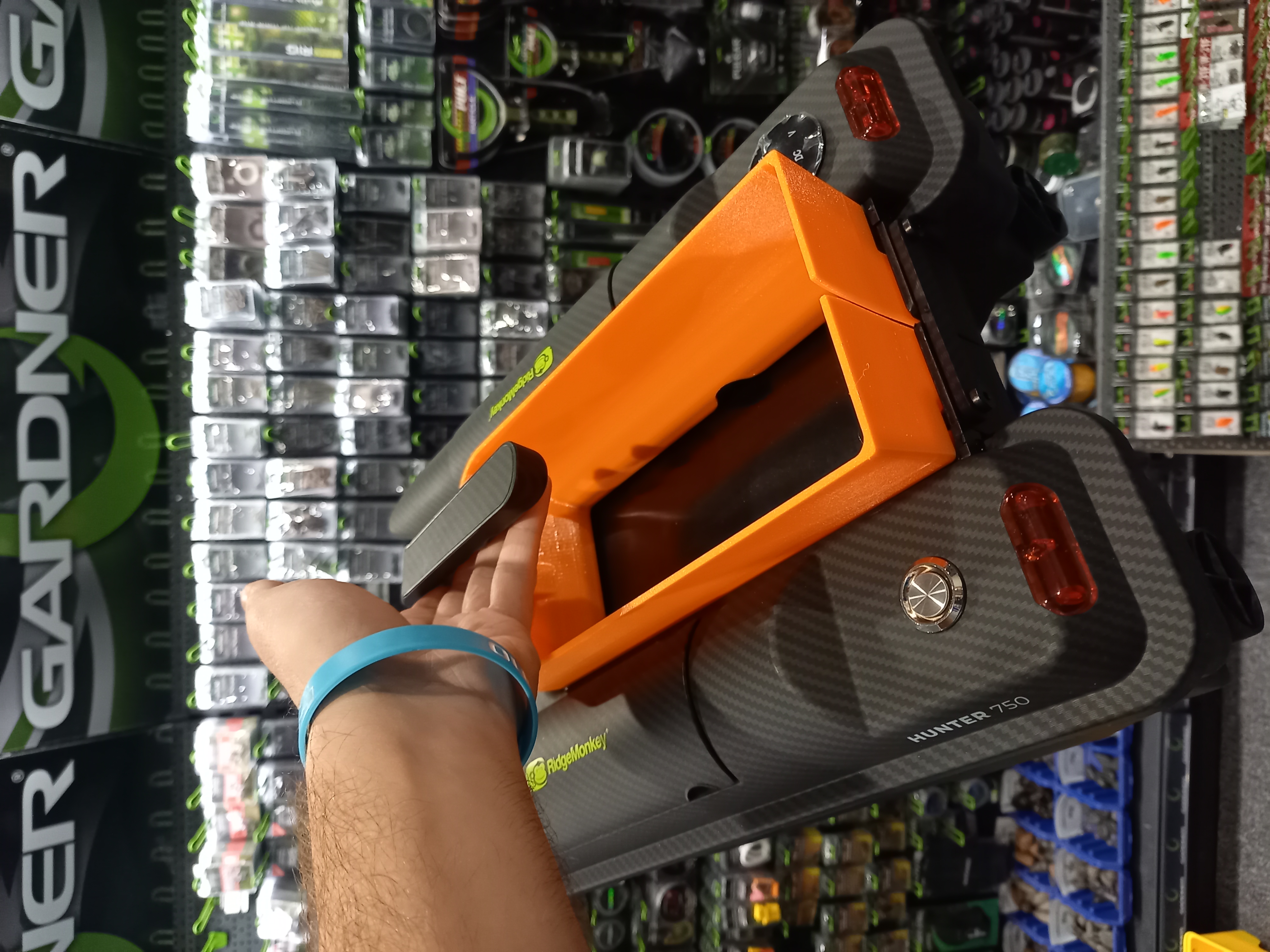 RidgeMonkey Hunter 750 Hopper Extender + Deeper Mount SET