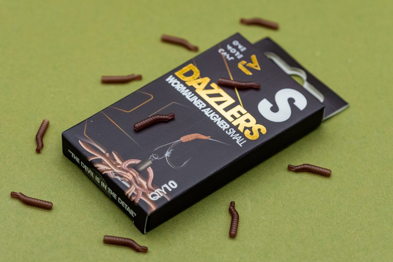 ONE MORE CAST DAZZLERS WORMALINER - ALIGNER - Vlasové rovnátka Hnedé – Obrázok 3