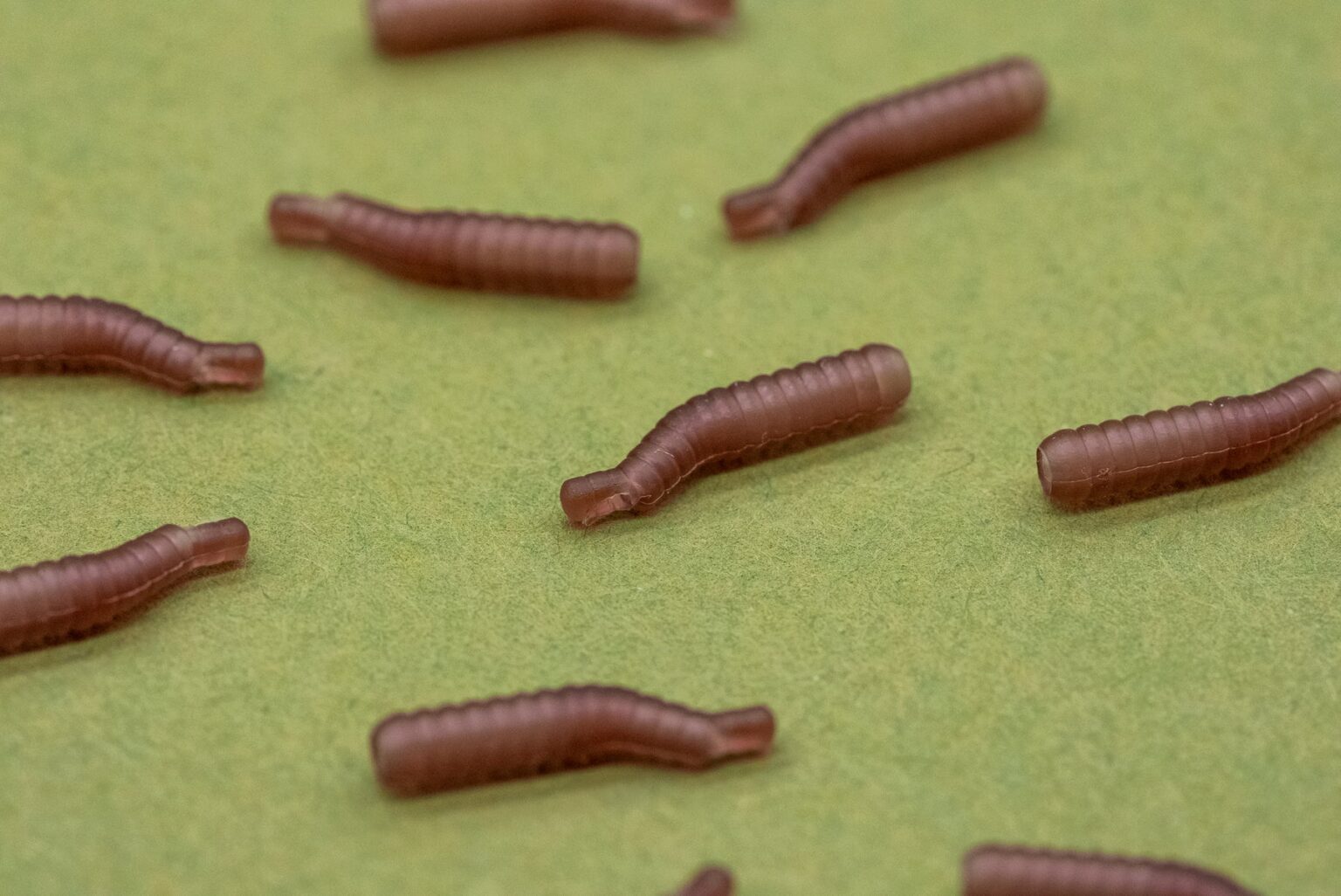 ONE MORE CAST DAZZLERS WORMALINER - ALIGNER - Vlasové rovnátka Hnedé – Obrázok 4